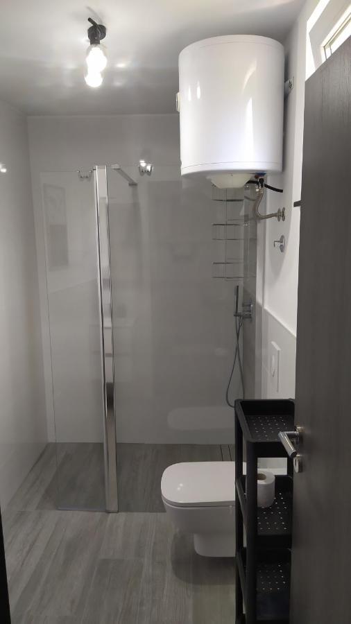 Apartments Dora 2 بيبينيا المظهر الخارجي الصورة