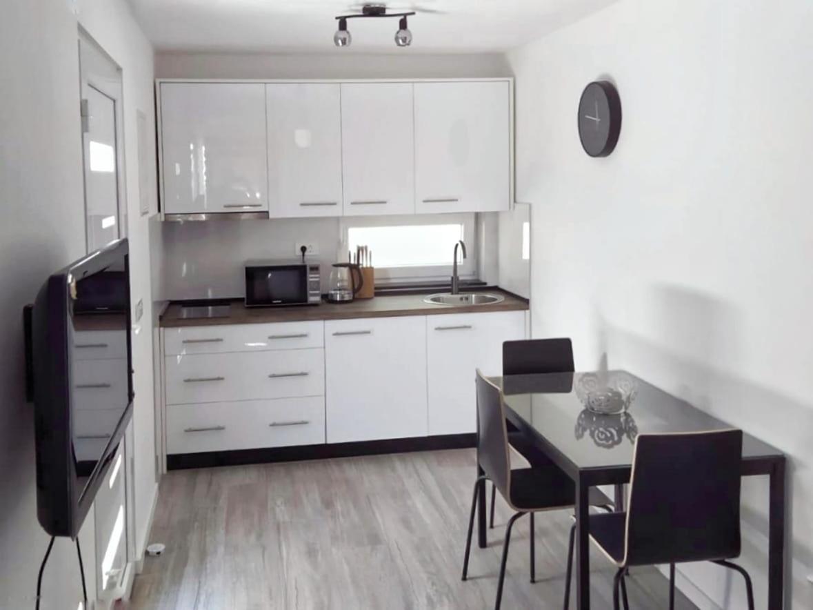 Apartments Dora 2 بيبينيا المظهر الخارجي الصورة